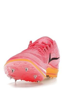 Women's Pink Track Spike Running Shoe Nike ZoomX Dragonfly
Hyper Pink